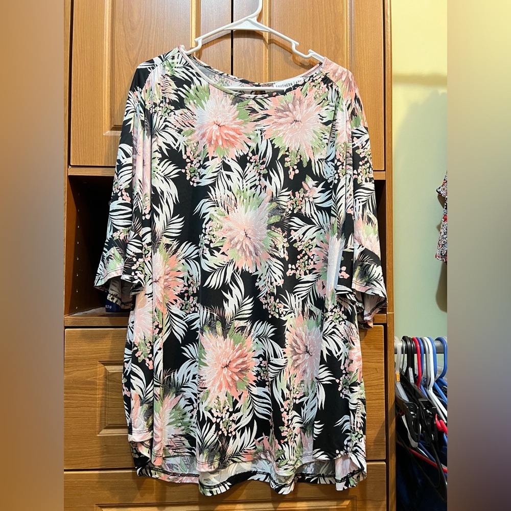 Southern Lady Black Floral Blouse